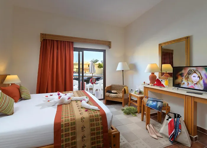 Three Corners Fayrouz Plaza Resort