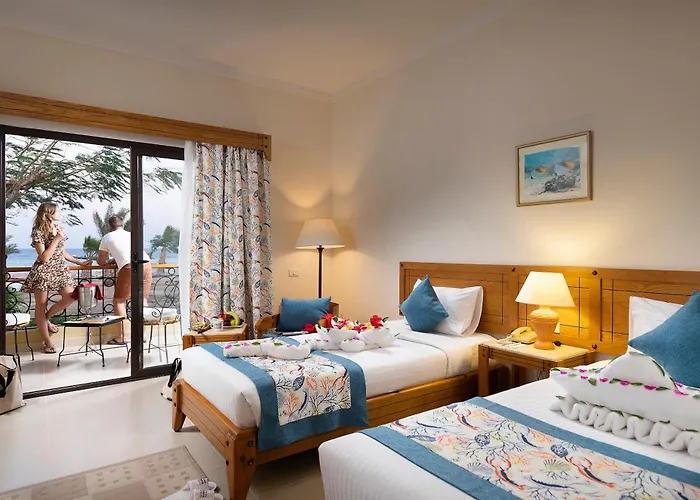 Resort Three Corners Fayrouz Plaza 5*