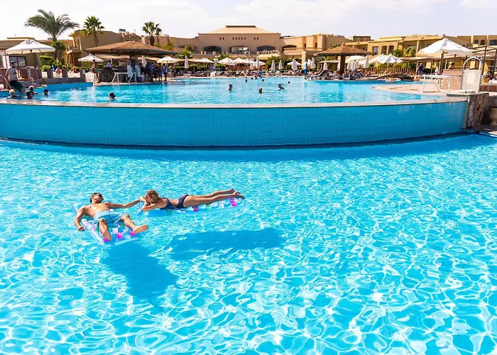 Three Corners Fayrouz Plaza Resort 5*