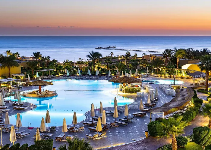 Three Corners Fayrouz Plaza 5*