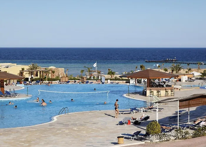 Resort Three Corners Fayrouz Plaza