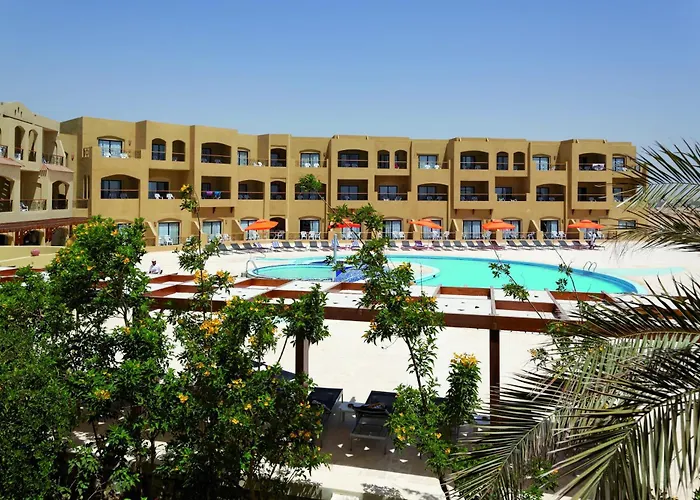 Three Corners Fayrouz Plaza Resort 5*